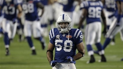 Report: Colts Sign Gary Brackett to Five-Year Deal