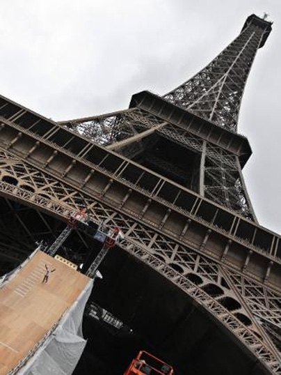 In-Line Skater Taig Khris Jumps Off Eiffel Tower and Lives to Tell About It