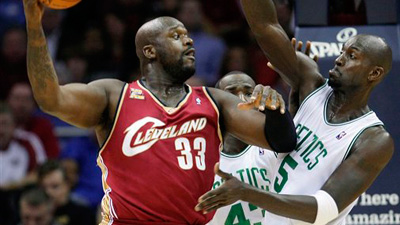 Shaquille O’Neal Has Boston Buzzing Like a Kid Waiting to Open Presents on Christmas