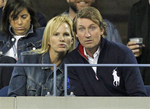 Wayne Gretzky, Wife Janet Jones Looking to Score Big at U.S. Open With Tennis Trifecta?