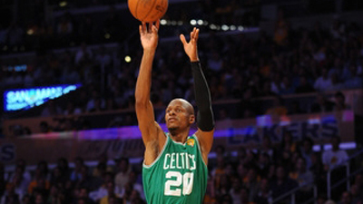 Ray Allen Nears All-Time 3-Point Crown As Celtics Travel to Charlotte