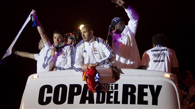 Copa del Rey Trophy Run Over by Bus After Real Madrid Defender Sergio Ramos Dropped it During Celebration