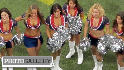 NFL Cheerleader Gallery of the Day: Buffalo Jills Warm Up Crowd at Frigid Bills Games (Photos)