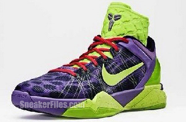 Kobe Bryant Plans to Wear Ridiculous 'Grinch' Sneakers on