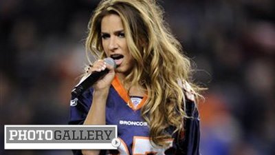 Country Star Jesse James, Girlfriend of Broncos Receiver Eric Decker, Performs at Halftime (Photos)