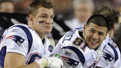 Rob Gronkowski, Aaron Hernandez Will Continue to Carry Patriots' Offense to New Levels 