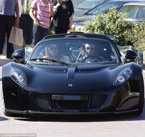 Steven Tyler Spends $1.1 Million on World's Fastest Car (Photos)