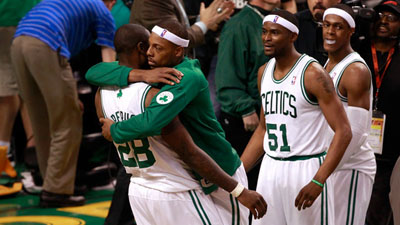 Kevin Garnett, Rajon Rondo Take Over in Overtime After Paul Pierce Fouls Out