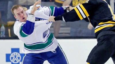 Dale Weise Offers Multiple Excuses for Embarrassingly Refusing to Fight Shawn Thornton