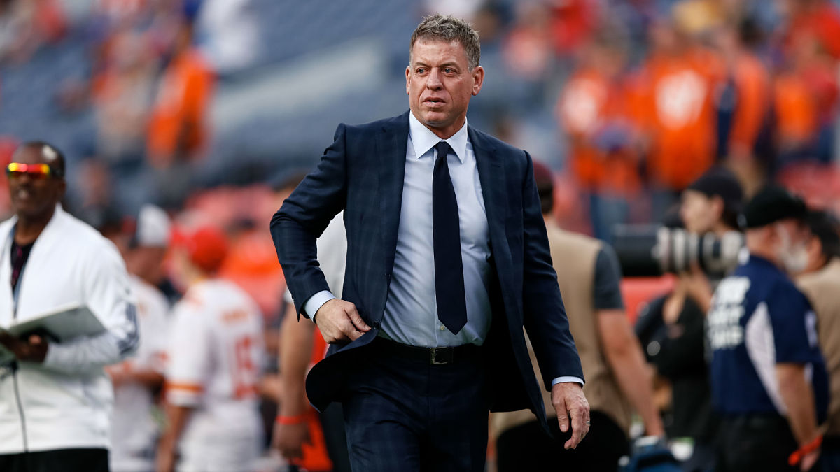 Troy Aikman Update Deal Near Completion To Leave FOX Join ESPN
