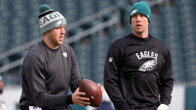 Eagles QBs Nick Foles and Nate Sudfeld