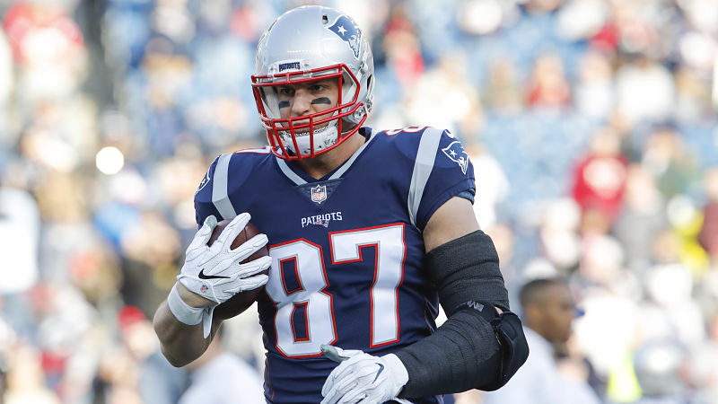 Super Bowl 2018: Rob Gronkowski 'ready to roll' as New England Patriots  tight end declares his fitness, The Independent