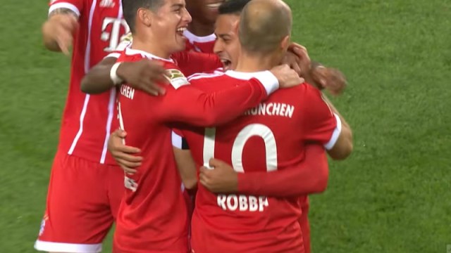FC Bayern goal celebration