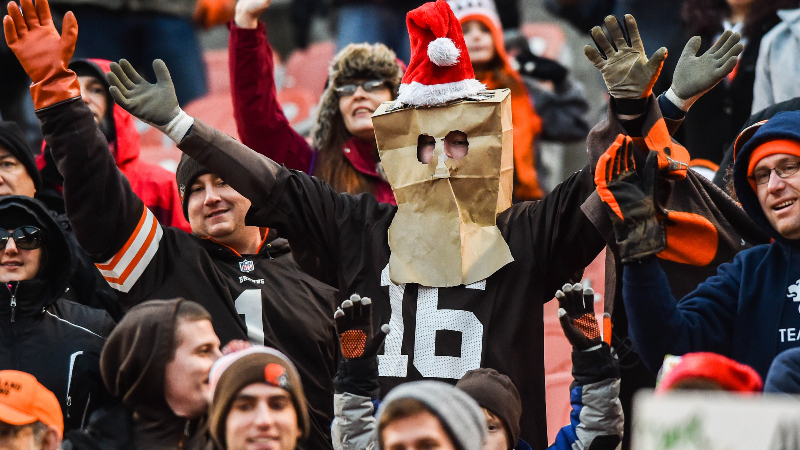 Bud Light installing 'Victory Fridges,' will give away free beer when Cleveland  Browns win