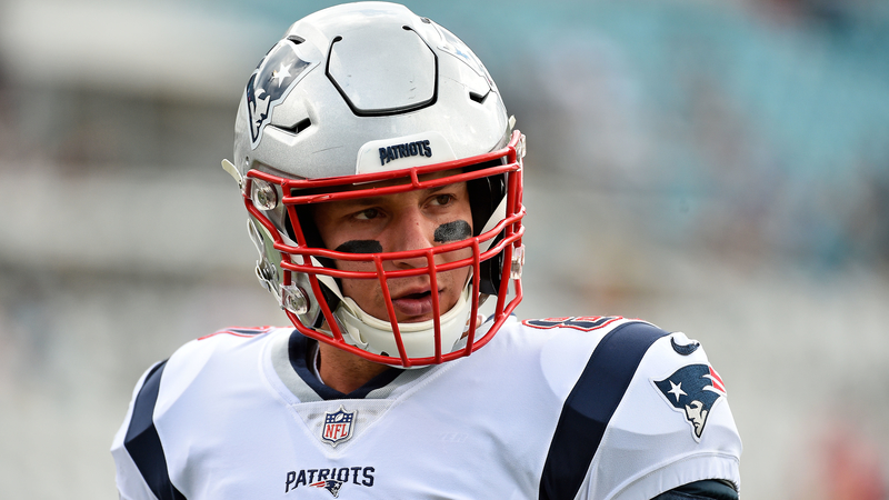 New England Patriots restructure Rob Gronkowski's contract for 2017, NFL  News