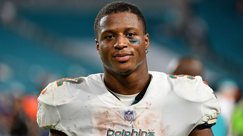 Kenyan Drake happy his fumble didn't cost the Dolphins a win vs