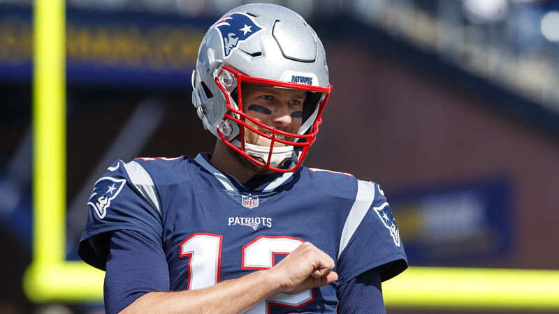 Tom Brady passed the 'Madden' torch to Antonio Brown in theatrical  Instagram post