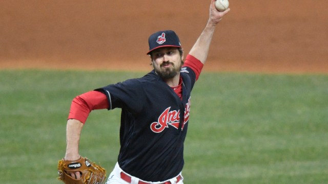 Cleveland Indians relief pitcher Andrew Miller