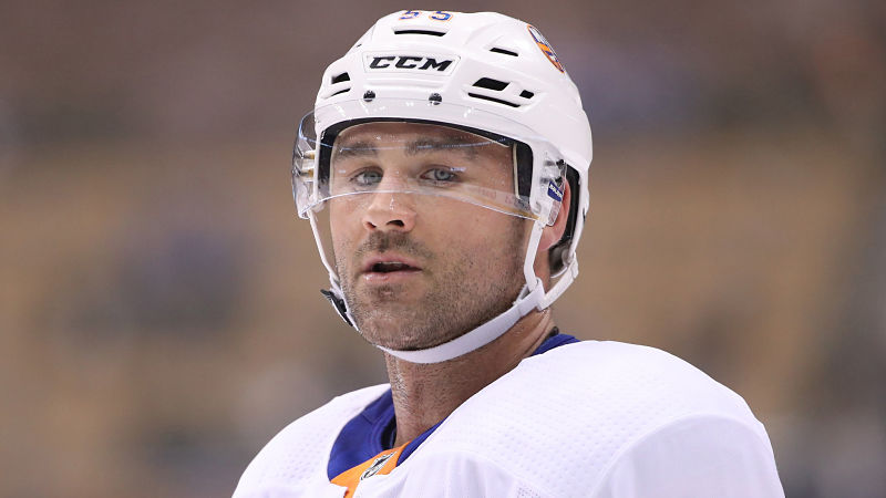 Islanders' Johnny Boychuk being forced to retire after serious eye injury 