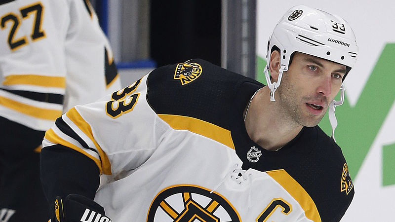 NHL's tallest player (Zdeno Chara) meets the NHL's shortest player (Rocco  Grimaldi)
