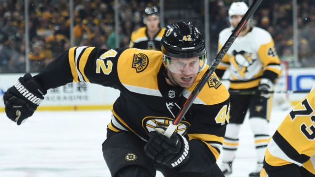 Boston Bruins forward David Backes