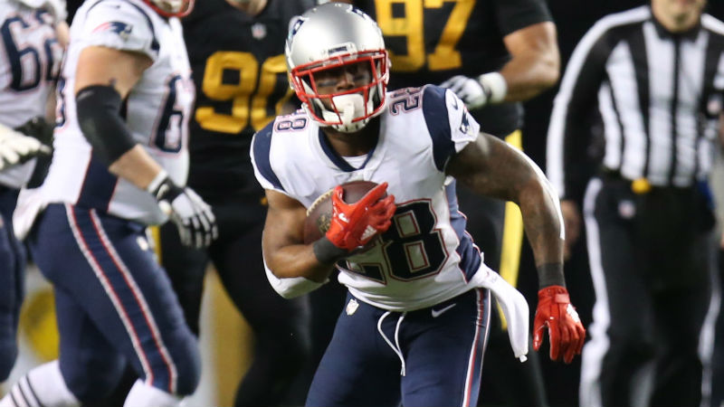 Should Patriots Use James White More? Numbers Paint Telling Picture