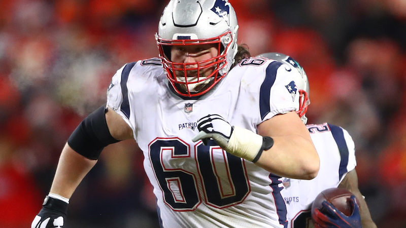 New England Patriots' David Andrews hospitalized with blood clots