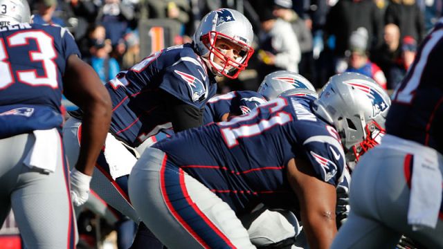 New England Patriots quarterback Tom Brady and right tackle Marcus Cannon