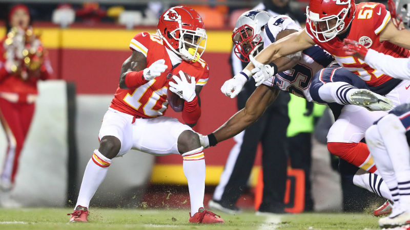 Patriots' Unheralded Corners Lead Charge In Silencing Tyreek Hill In AFC  Title Game 