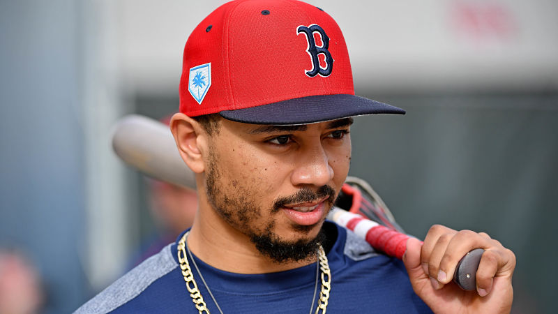 Why Bryce Harper is rooting for Mookie Betts to beat his $330 million deal