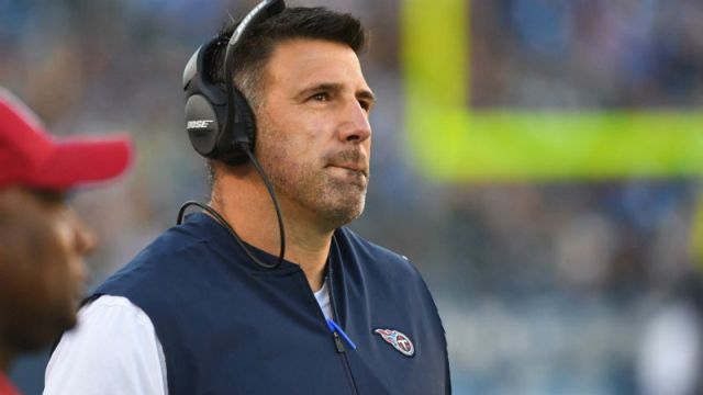 Tennessee Titans head coach Mike Vrabel
