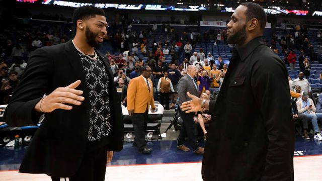 New Orleans Pelicans forward Anthony Davis and Los Angeles Lakers forward LeBron James