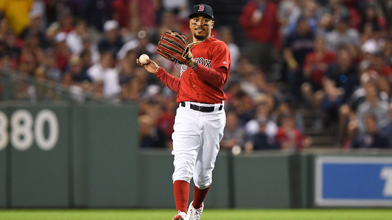 Mookie Betts leads four Gold Glove finalists for the Red Sox - Over the  Monster