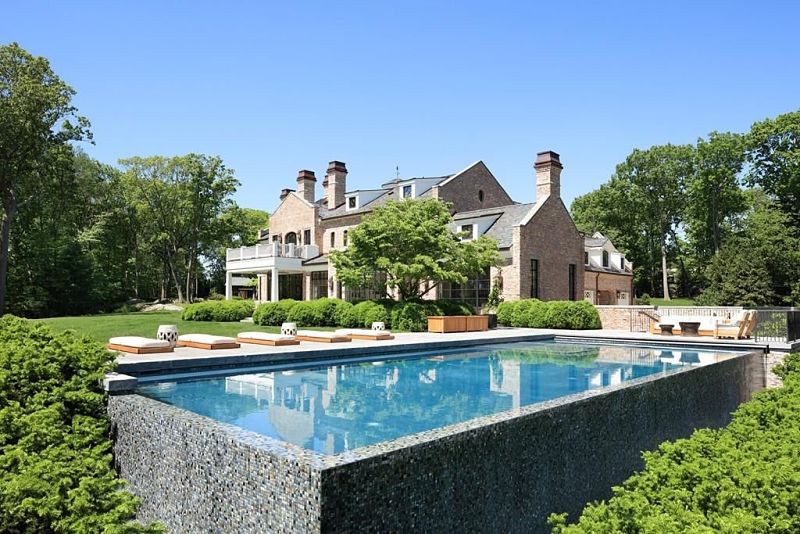 Check Out Zillow Listing For Tom Brady's Massive Brookline Mansion
