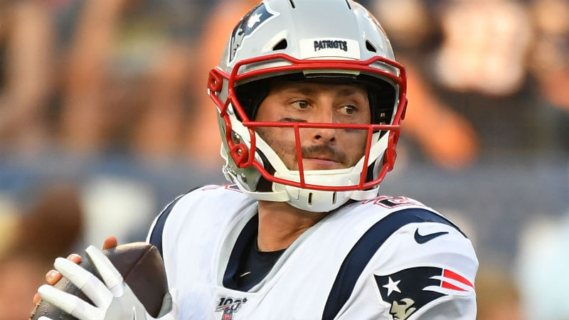 5 reasons why the Patriots decided to re-sign quarterback Brian Hoyer -  Pats Pulpit