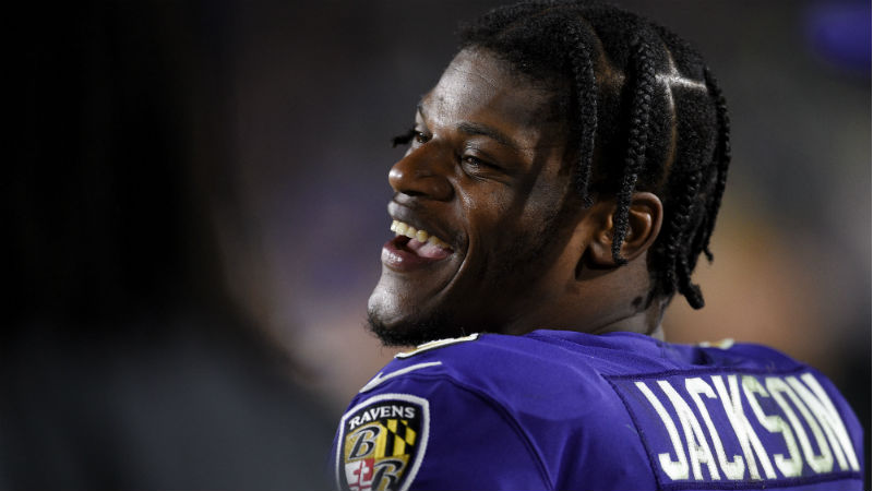 Lamar Jackson gifts Ravens offensive line Rolex watches