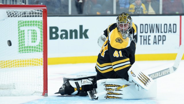 Zdeno Chara's 200th career NHL goal paces Bruins to playoff berth