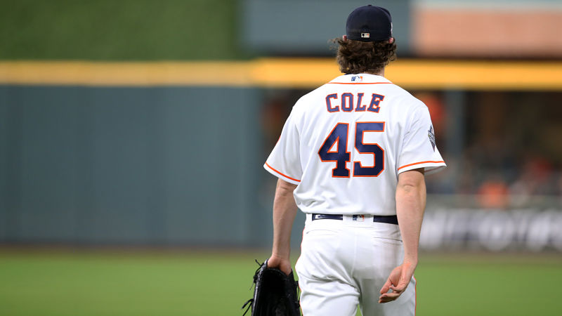 Gerrit Cole agrees to historic $324 million deal with Yankees: Reports