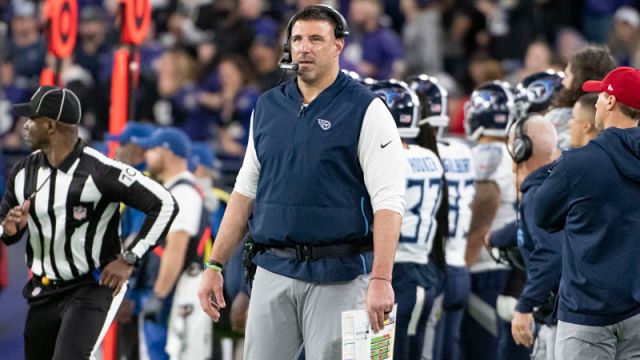Tennessee Titans head coach Mike Vrabel
