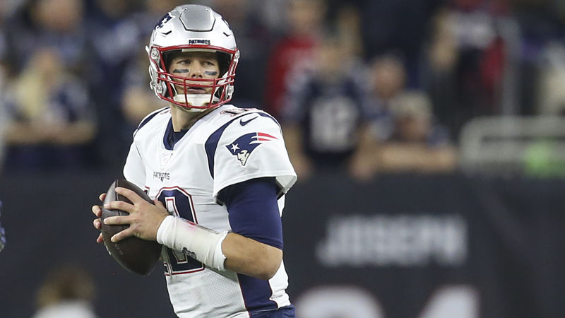 How Mac Jones Reminds Peter King of a Young Tom Brady – NBC Boston