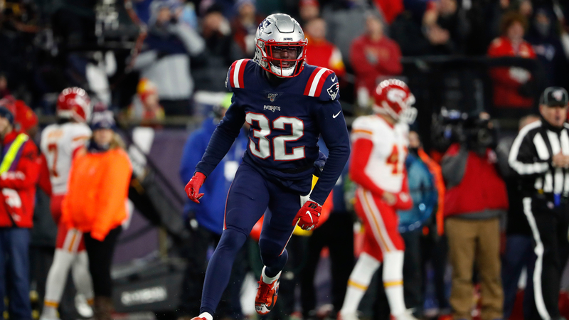 Devin McCourty says farewell to the New England Patriots