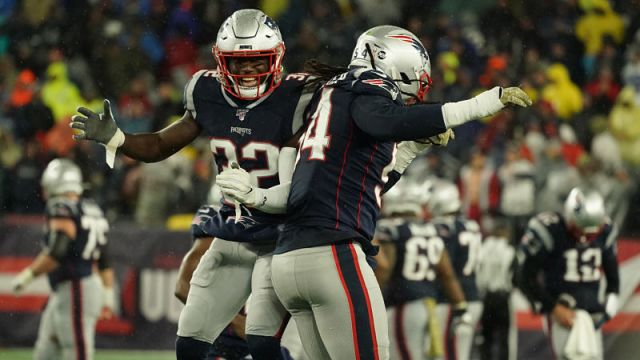 New England Patriots safety Devin McCourty and linebacker Dont'a Hightower