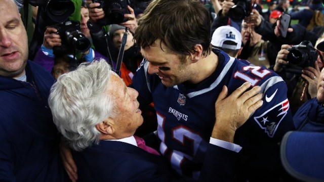 New England Patriots owner Robert Kraft (left) and Tampa Bay Buccaneers quarterback Tom Brady