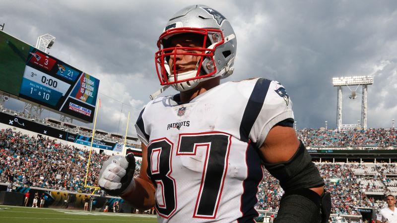 Gronk Moment No. 7: Rob Gronkowski Throws Sergio Brown 'Out Of The Club' 