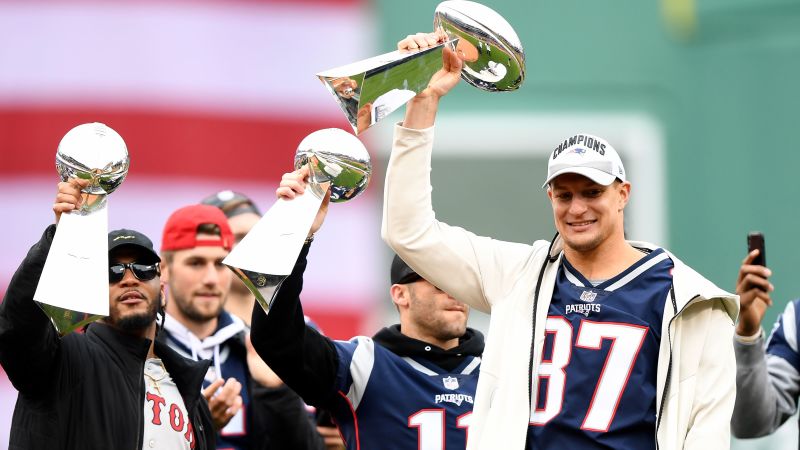 Gronk Moment No. 4: Rob Gronkowski's Fenway Park Antics Left (Literal ...