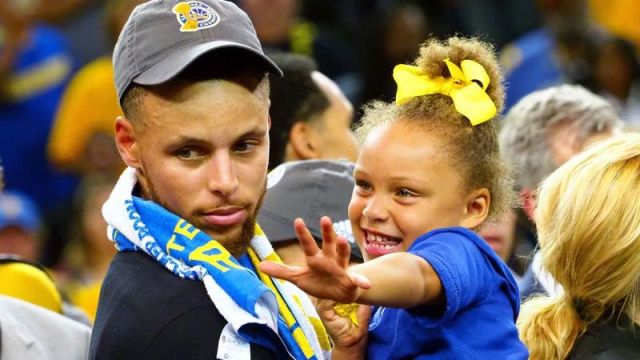 Golden State Warriors guard Stephen Curry, daughter Riley