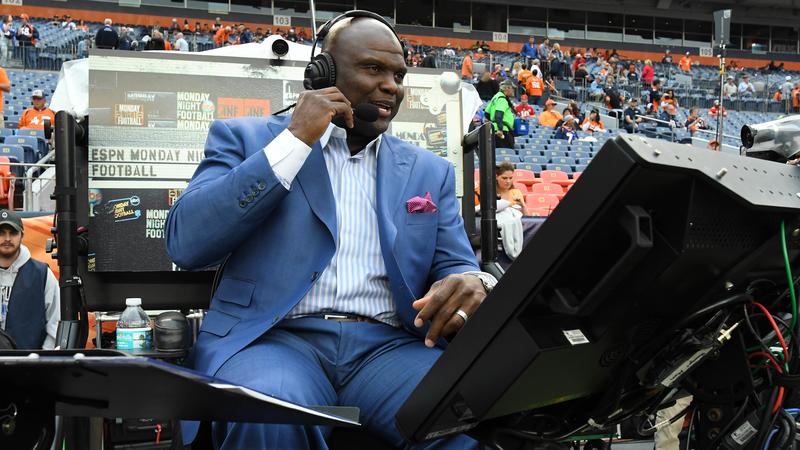 Reviewing ESPN's new 'Monday Night Football' booth; Joe Tessitore, Booger  McFarland - Sports Illustrated