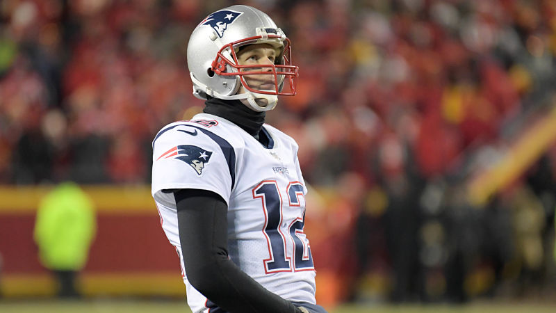 How Bill Belichick 'Clowned' Tom Brady, Randy Moss In Patriots Film ...