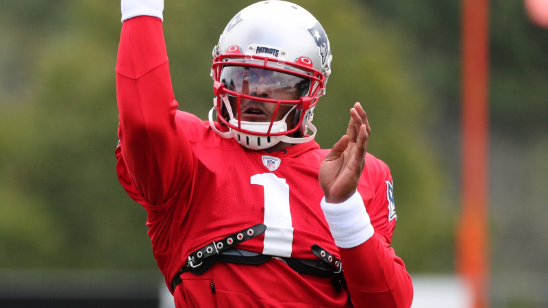 Cam Newton strengthens grip on starting QB job in Patriots' win