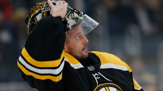 Boston Bruins goaltender Jaroslav Halak (41)
